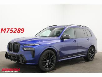 Unfallwagen BMW X7 M60i xDrive 6p. Sky Lounge Massage B&W HUD 360° Memory AHK 2022/9