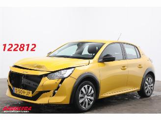 Damaged car Peugeot e-208 EV Active 50 kWh APple/Android Navi Clima Cruise SHZ 2023/2