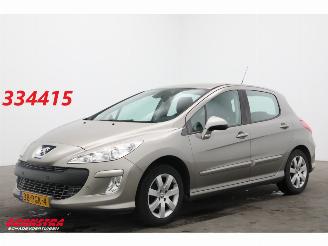 uszkodzony samochody osobowe Peugeot 308 1.6 VTi Sublime Aut. Clima Cruise PDC AHK 112.987 km! 2011/1