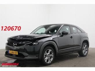 krockskadad bil auto Mazda MX-30 e-SkyActiv 145 Comfort 36 kWh LED ACC HUD Apple/Android Camera LRHZ 2021/8