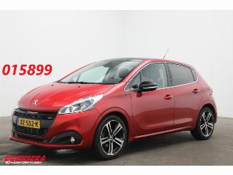 krockskadad bil auto Peugeot 208 1.2 PureTech GT-Line Pano Navi Clima Cruise Camera 82.818 km! 2019/4