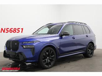 Damaged car BMW X7 M60i xDrive 7-Pers. Pano LED ACC B&W HUD 360° Ventilatie Lucht AHK 2022/10