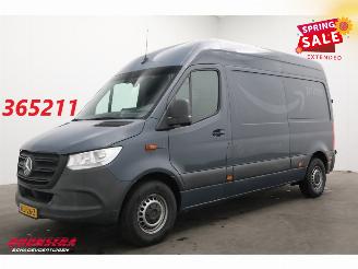 Vrakbiler auto Mercedes eSprinter Sprinter 312 L2-H2 47 kWh Airco Camera SHZ 2021/7