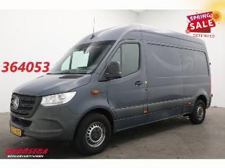 krockskadad bil bedrijf Mercedes eSprinter Sprinter 312 L2-H2 47 kWh Airco Camera SHZ 2021/7