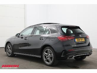 Mercedes A-klasse 250 e AMG Pano LED ACC Apple/Android Camera SHZ 2.435 km! picture 4