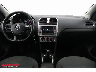 Volkswagen Polo 1.4 TDI BlueMotion 5-DRS Bluetooth Airco Cruise picture 17