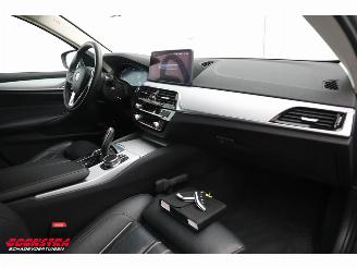 BMW 5-serie Touring 520e High Executive LED Leder Memory Navi Clima Cruise SHZ picture 6