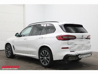 BMW X5 xDrive45e M-Sport Pano LED ACC Lucht Memory Camera AHK picture 4