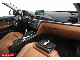 BMW 3-serie Touring 320d Luxury LED ACC Memory Leder HUD SHZ PDC picture 11