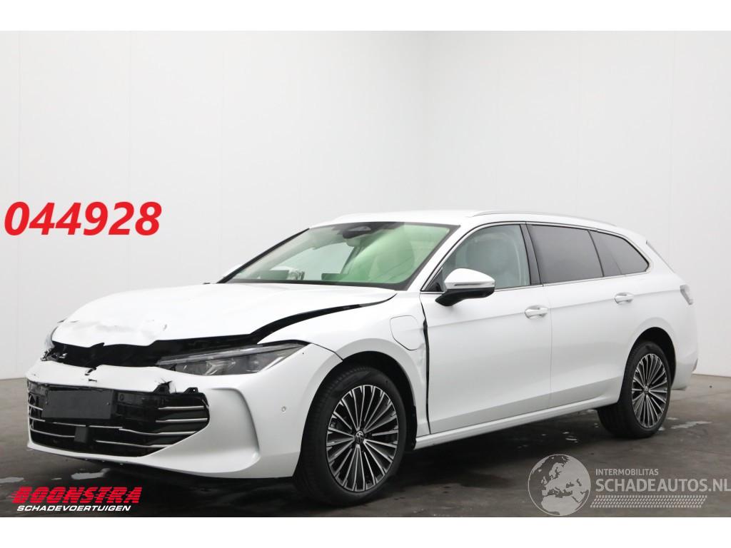 Volkswagen Passat Variant 1.5 eHybrid Elegance LED ACC Memory Ventilatie LRHZ AHK