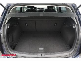 Volkswagen Golf 1.2 TSI Trendline Clima SHZ PDC picture 27