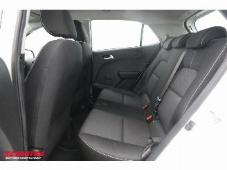 Kia Picanto 1.0 DPi ComfortLine 5p Airco Bluetooth Cruise picture 16