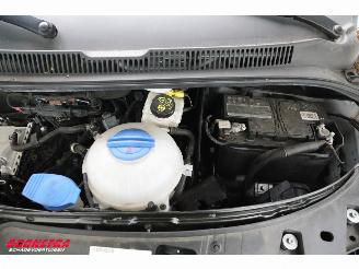 Volkswagen Transporter 2.0 TDI 150 PK DSG L2-H1 Navi Airco Cruise AHK 53.404 km! picture 7