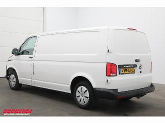 Volkswagen Transporter 2.0 TDI 150 PK DSG L2-H1 Navi Airco Cruise AHK 53.404 km! picture 4