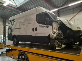 bruktbiler bedrijf Iveco New Daily New Daily VI, Van, 2014 33S15, 35C15, 35S15 2016/8