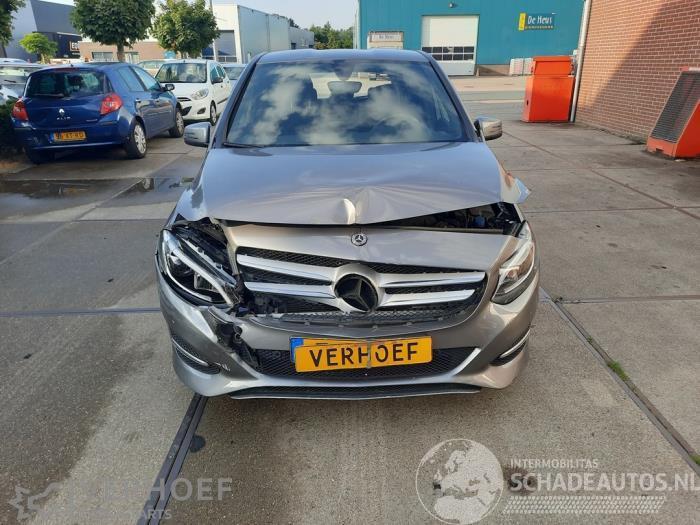 Mercedes B-klasse B (W246/W242), Hatchback, 2011 / 2018 1.6 B-180 BlueEFFICIENCY Turbo 16V
