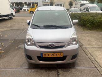 uszkodzony samochody osobowe Daihatsu Cuore Cuore (L251/271/276), Hatchback, 2003 1.0 12V DVVT 2011/3