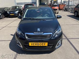krockskadad bil auto Peugeot 108 108, Hatchback, 2014 1.0 12V VVT-i 2019/8