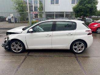 Peugeot 308 308 (L3/L8/LB/LH/LP), Hatchback 5-drs, 2013 / 2021 1.6 16V THP picture 3