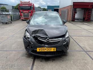 skadebil auto Opel Zafira Zafira Tourer (P12), MPV, 2011 / 2019 1.6 CDTI 16V ecoFLEX 136 2013/8