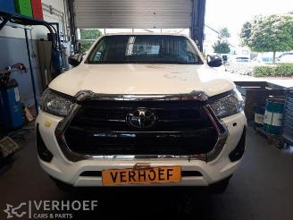 Uttjänta bilar auto Toyota Hilux Hilux V/VI, Pick-up, 2015 2.4 D4D-F 16V 4x4 2024/9