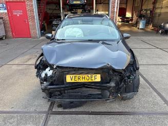 Vrakbiler auto Kia Cee d Cee'd Sportswagon (JDC5), Combi, 2012 / 2018 1.6 GDI 16V 2013/5