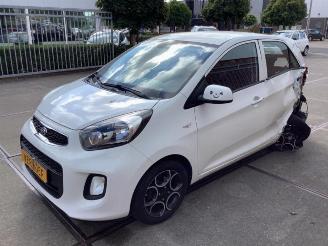 Vrakbiler auto Kia Picanto Picanto (TA), Hatchback, 2011 / 2017 1.0 12V 2015/10