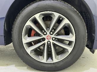 Jaguar F-Pace 2.0d Turbo Portfolio AWD Aut. picture 23