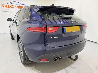 Jaguar F-Pace 2.0d Turbo Portfolio AWD Aut. picture 32