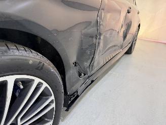 BMW 5-serie Sedan 540i Sport Line Aut8 picture 10