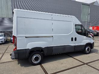 Iveco Daily 35S12V 2.3 352 H2L2 3,prs Bjr.2017 picture 26