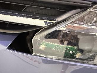 Toyota Auris HB 1.8 Hybrid Lease Pro Pano/Clima picture 25