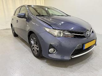 uszkodzony samochody osobowe Toyota Auris HB 1.8 Hybrid Lease Pro Pano/Clima 2014/12