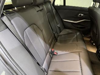 BMW 3-serie Touring 330e Advantage Aut picture 43