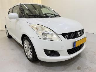 Damaged car Suzuki Swift HB 1.2 Exclusive Clima 2011/5