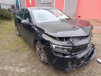Unfallwagen Opel Astra Astra L (F3/FB/FM/FP), Hatchback 5-drs, 2021 1.2 Turbo 110 12V 2023/10