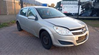 Opel Astra Astra H (L48), Hatchback 5-drs, 2004 / 2010 1.6 16V picture 1