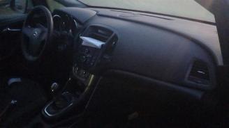 Opel Astra Astra J (PC6/PD6/PE6/PF6), Hatchback 5-drs, 2009 / 2015 1.4 16V ecoFLEX picture 15