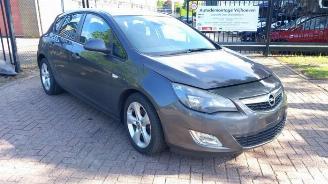 Purkuautot passenger cars Opel Astra Astra J (PC6/PD6/PE6/PF6), Hatchback 5-drs, 2009 / 2015 1.7 CDTi 16V 110 2011/10
