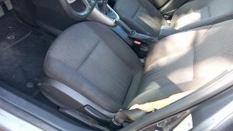 Opel Astra Astra J (PC6/PD6/PE6/PF6), Hatchback 5-drs, 2009 / 2015 1.7 CDTi 16V 110 picture 16