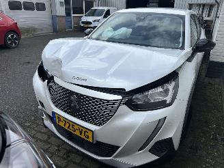 Peugeot e-2008 EV Active  50kWh picture 1