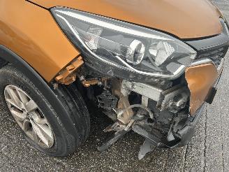 Renault Captur 0.9 TCE  Limited picture 3