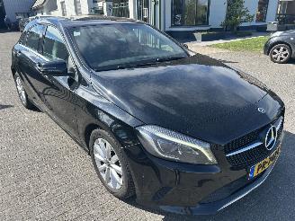 Mercedes A-klasse 180 D   ( schadevrij ) picture 3