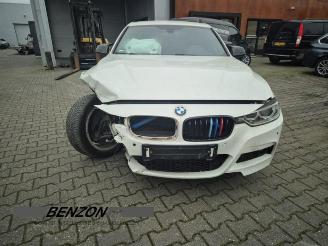 skadebil auto BMW 3-serie 3 serie (F30), Sedan, 2011 / 2018 330d 3.0 24V 2013/7
