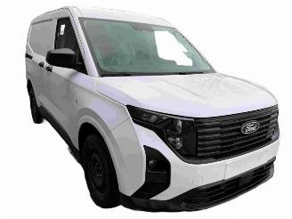 Uttjänta bilar bedrijf Ford Transit Courier Van Trend 2024/7