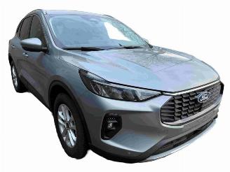 Vrakbiler auto Ford Kuga Titanium 2024/7