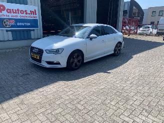 Damaged car Audi A3 LIMOUSINE 1.4 140pk 2014/2