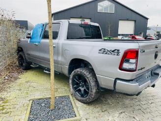 Dodge Ram 1500 Crew Cab (DS), Pick-up, 2010 / 2018 5.7 Hemi V8 4x4 picture 4