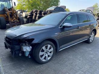 Vrakbiler auto Volkswagen Passat Passat Alltrack (3G5), Combi, 2015 / 2024 2.0 TDI BiTurbo 16V 4Motion 2017/12