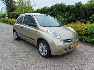 krockskadad bil auto Nissan Micra 1.2 VISIA  3drs 2004/3